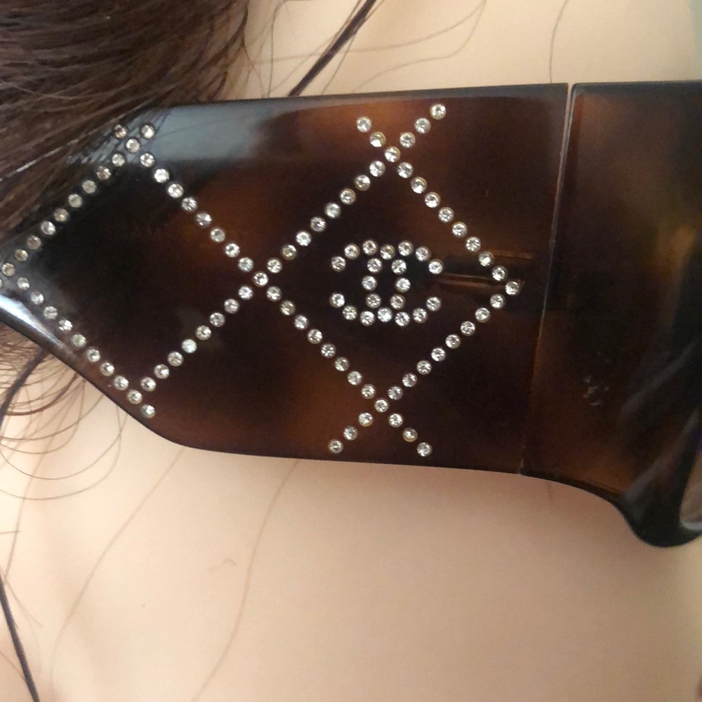 Chanel sparkle shades brown like-new case included - Picture 6 of 16